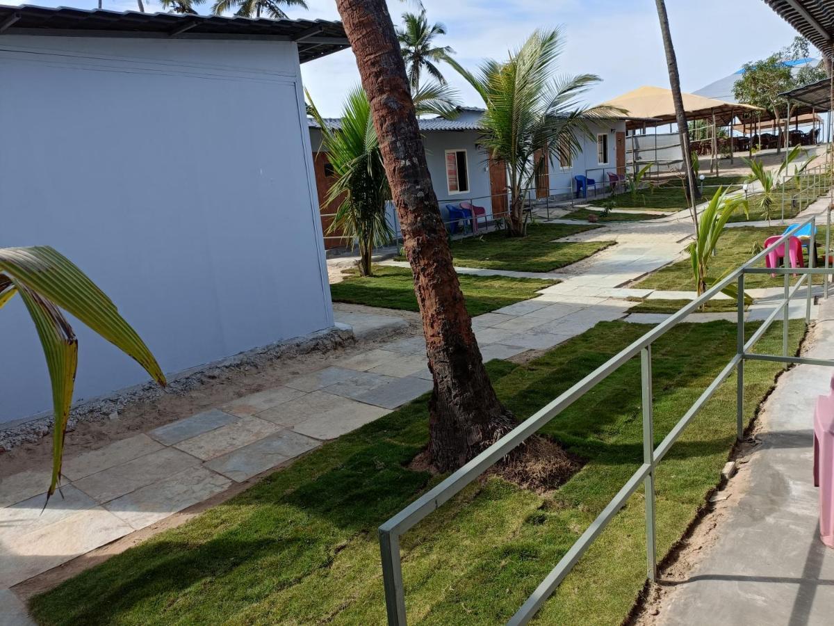 Shantaram Beach Huts Arambol Exterior photo